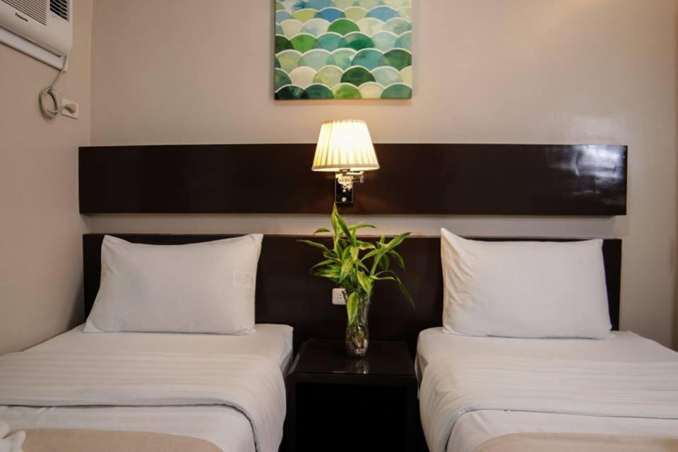 Mezza Hotel Koronadal Zewnętrze zdjęcie